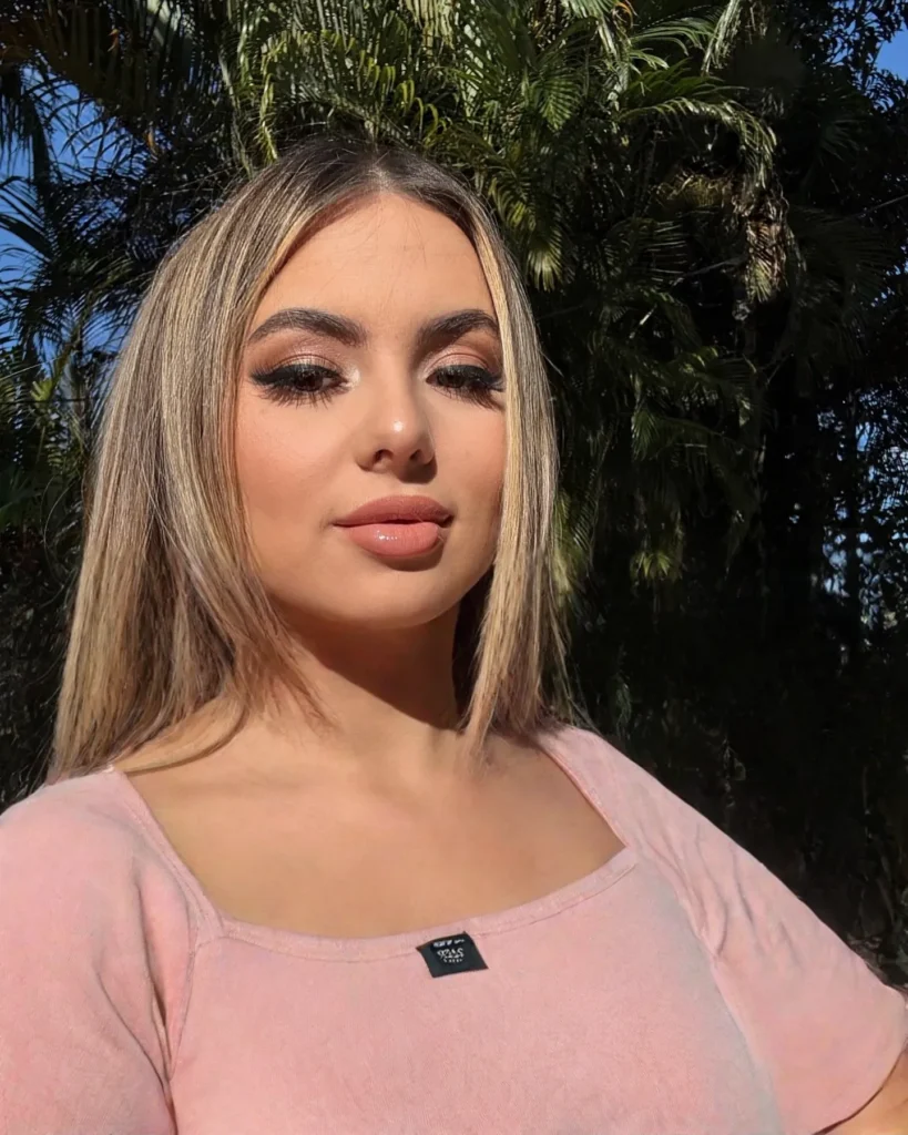 Aria Banks