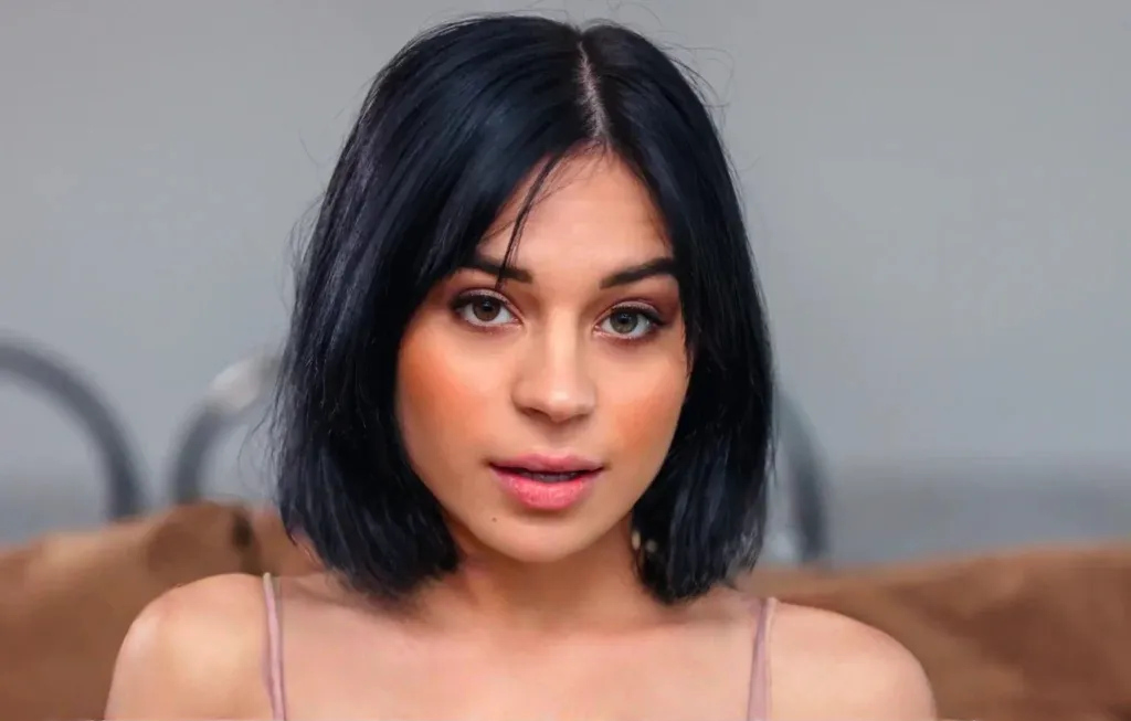 Aria Valencia