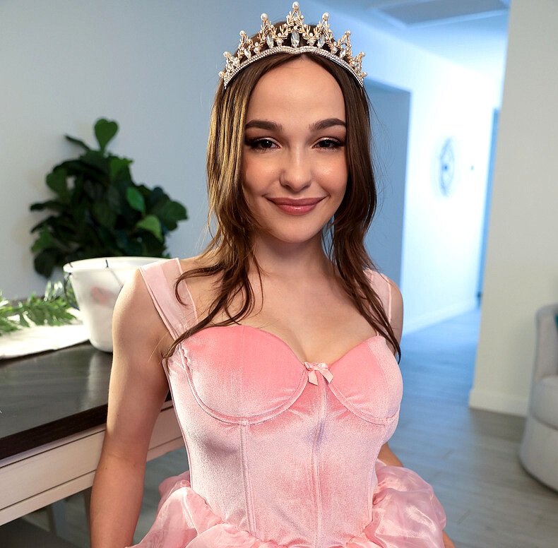 Rissa May